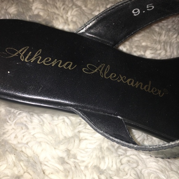 Athena Alexander sandals flip flops with a bow - Picture 4 of 6